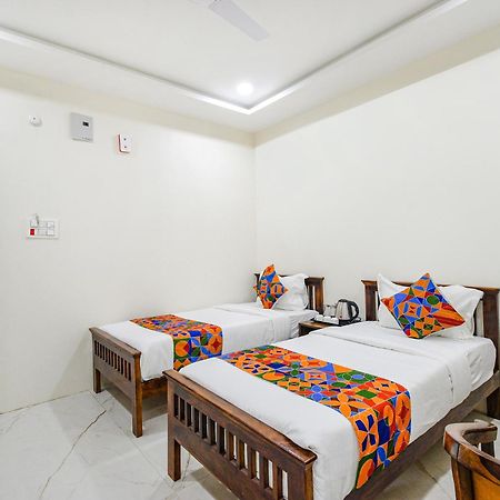 Fabhotel Ssr Ikon Suites - Nr Hyderabad Central University, Kondapur Εξωτερικό φωτογραφία
